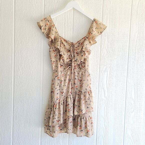 J.O.A. Besk Beige Floral Pring Ruffled Mini Dress - Picture 3 of 9